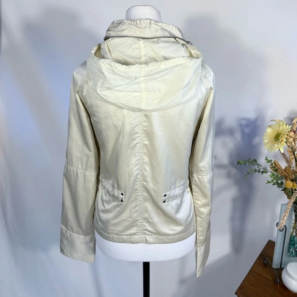 Theory Pearlized Utility Jacket Hidden Hood Adjustable Waist Cinch Ivory~S🧡